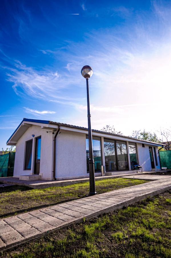 Complex Turistic N&S Hotell Două Mai Eksteriør bilde