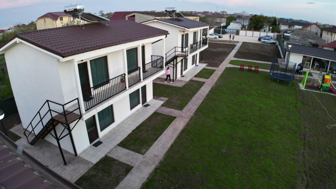 Complex Turistic N&S Hotell Două Mai Eksteriør bilde
