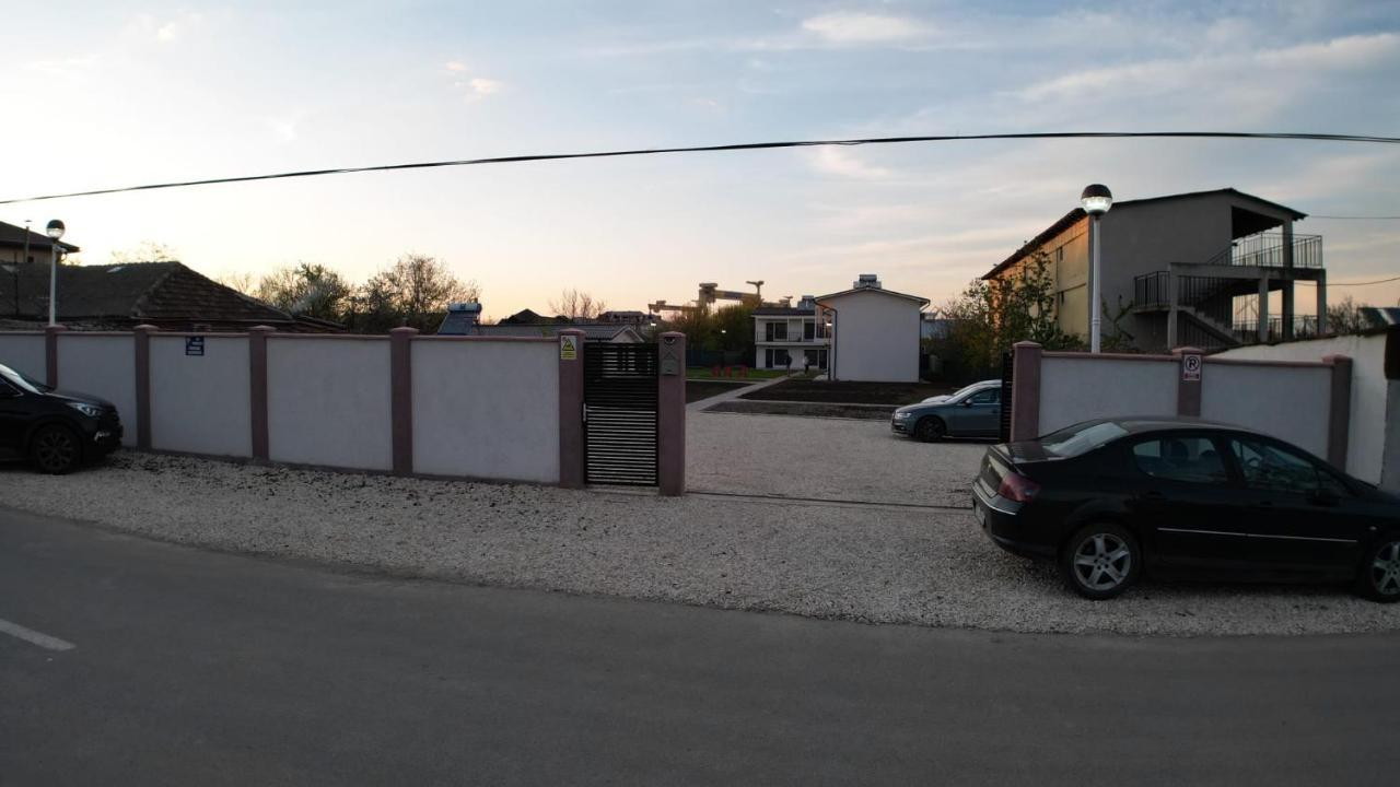 Complex Turistic N&S Hotell Două Mai Eksteriør bilde